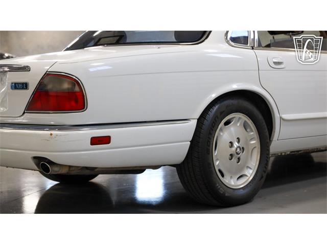 1997 Jaguar XJ6L (CC-2101088) for sale in New Braundfels, Texas