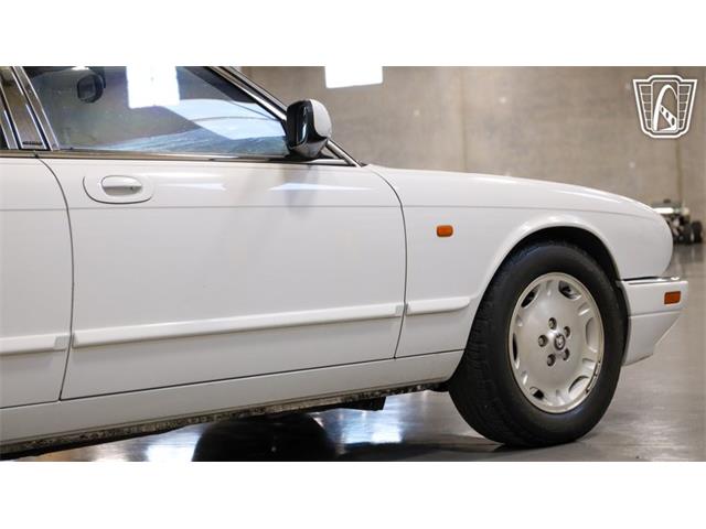 1997 Jaguar XJ6L (CC-2101088) for sale in New Braundfels, Texas