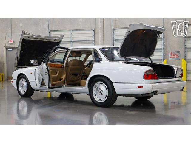1997 Jaguar XJ6L (CC-2101088) for sale in New Braundfels, Texas