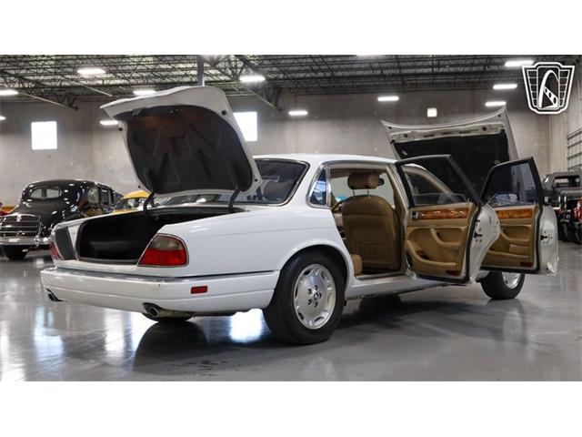 1997 Jaguar XJ6L (CC-2101088) for sale in New Braundfels, Texas