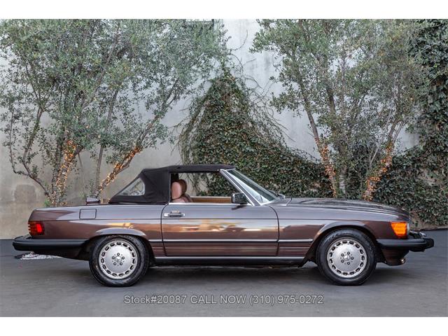 1986 Mercedes-Benz 560SL (CC-2101358) for sale in Beverly Hills, California