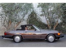 1986 Mercedes-Benz 560SL (CC-2101358) for sale in Beverly Hills, California