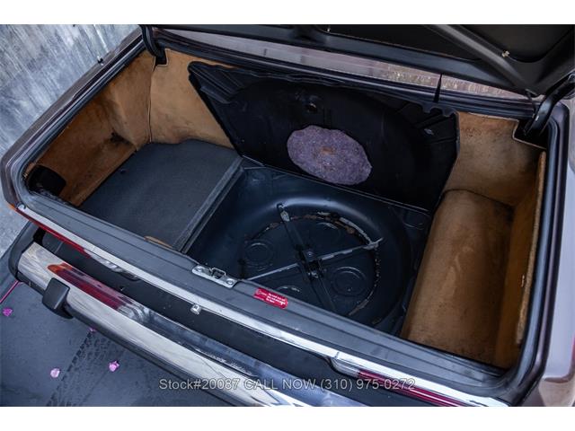 1986 Mercedes-Benz 560SL (CC-2101358) for sale in Beverly Hills, California