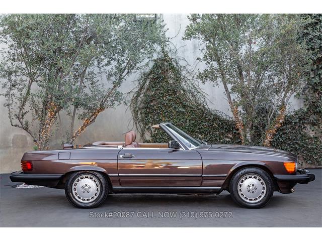 1986 Mercedes-Benz 560SL (CC-2101358) for sale in Beverly Hills, California
