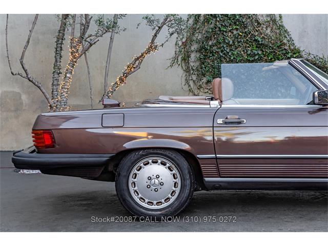 1986 Mercedes-Benz 560SL (CC-2101358) for sale in Beverly Hills, California