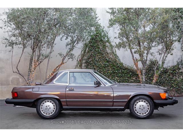 1986 Mercedes-Benz 560SL (CC-2101358) for sale in Beverly Hills, California