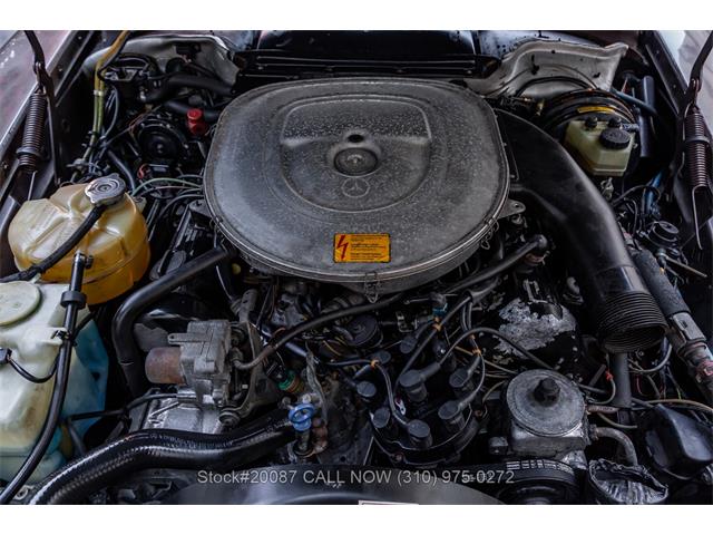 1986 Mercedes-Benz 560SL (CC-2101358) for sale in Beverly Hills, California
