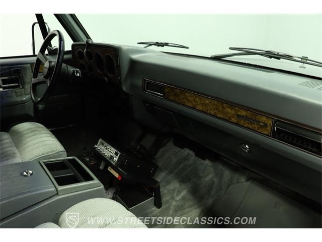 1990 Chevrolet Suburban (CC-2101361) for sale in Lutz, Florida