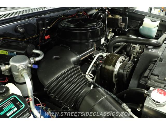 1990 Chevrolet Suburban (CC-2101361) for sale in Lutz, Florida