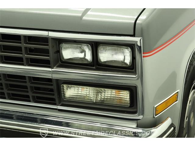 1990 Chevrolet Suburban (CC-2101361) for sale in Lutz, Florida