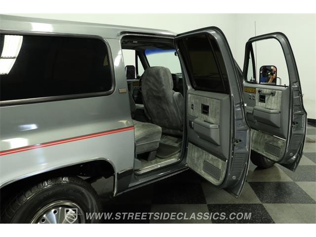 1990 Chevrolet Suburban (CC-2101361) for sale in Lutz, Florida
