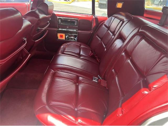 1986 Cadillac Fleetwood (CC-2101407) for sale in Cadillac, Michigan