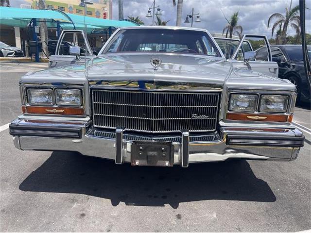 1986 Cadillac Fleetwood (CC-2101407) for sale in Cadillac, Michigan