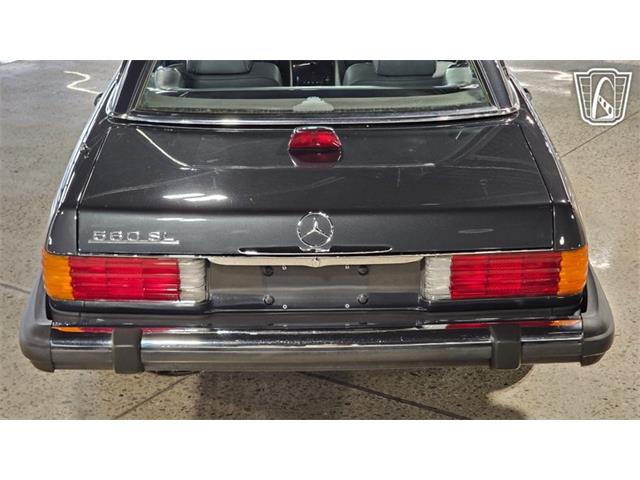 1986 Mercedes-Benz 560 (CC-2101424) for sale in Dearborn, Michigan