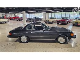 1986 Mercedes-Benz 560 (CC-2101424) for sale in Dearborn, Michigan