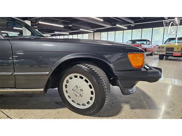 1986 Mercedes-Benz 560 (CC-2101424) for sale in Dearborn, Michigan