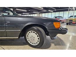 1986 Mercedes-Benz 560 (CC-2101424) for sale in Dearborn, Michigan