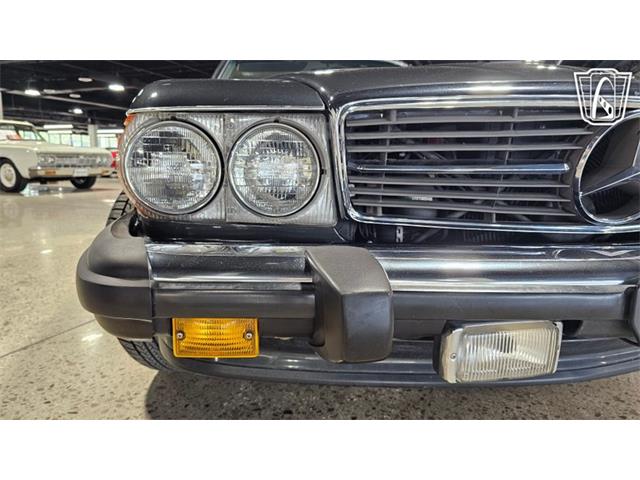 1986 Mercedes-Benz 560 (CC-2101424) for sale in Dearborn, Michigan