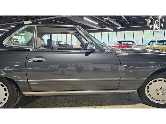 1986 Mercedes-Benz 560 (CC-2101424) for sale in Dearborn, Michigan