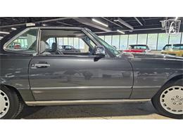1986 Mercedes-Benz 560 (CC-2101424) for sale in Dearborn, Michigan