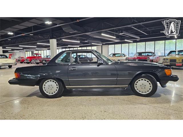 1986 Mercedes-Benz 560 (CC-2101424) for sale in Dearborn, Michigan