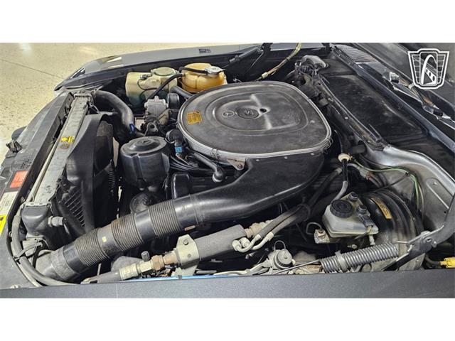 1986 Mercedes-Benz 560 (CC-2101424) for sale in Dearborn, Michigan