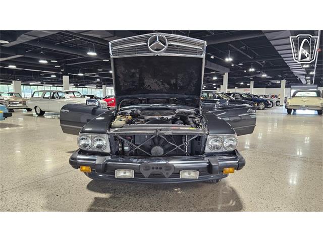 1986 Mercedes-Benz 560 (CC-2101424) for sale in Dearborn, Michigan