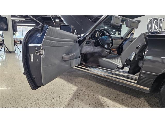 1986 Mercedes-Benz 560 (CC-2101424) for sale in Dearborn, Michigan