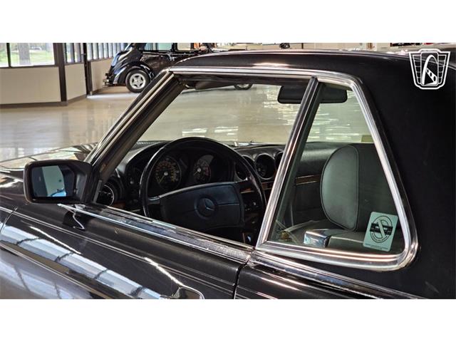 1986 Mercedes-Benz 560 (CC-2101424) for sale in Dearborn, Michigan