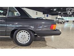 1986 Mercedes-Benz 560 (CC-2101424) for sale in Dearborn, Michigan