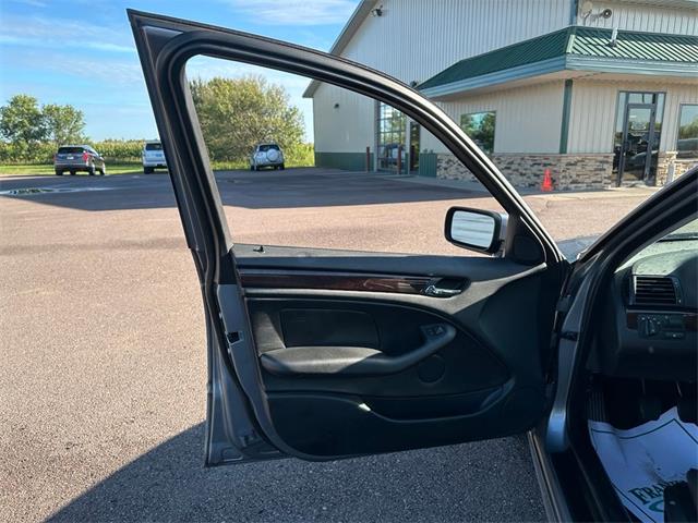 2005 BMW 3 Series (CC-2100145) for sale in Sioux Falls, South Dakota