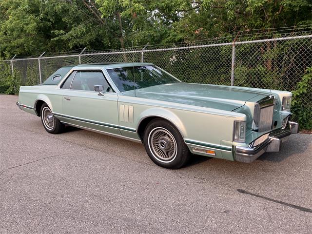 1977 Lincoln Continental Mark V (CC-2101509) for sale in toronto, Ontario