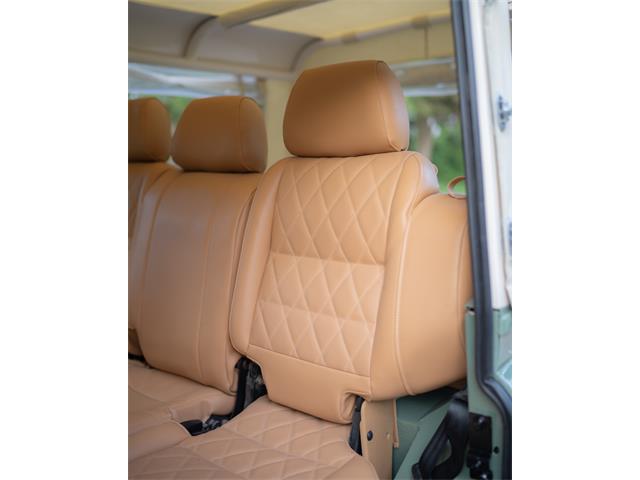 1994 Land Rover Defender 110 (CC-2101524) for sale in voorhees, New Jersey