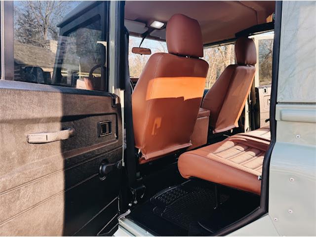 2000 Land Rover Defender 110 (CC-2101528) for sale in Nashville, Tennessee