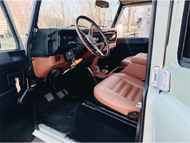 2000 Land Rover Defender 110 (CC-2101528) for sale in Nashville, Tennessee