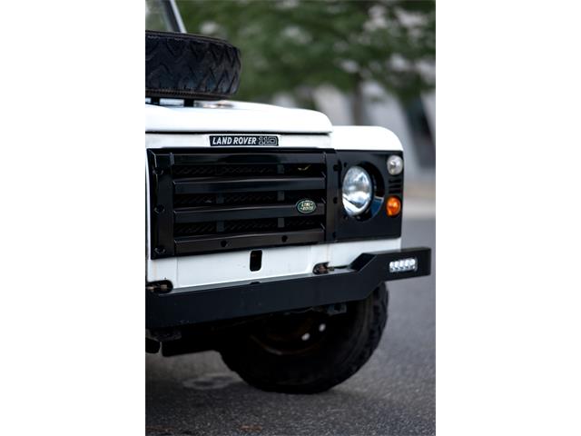 1991 Land Rover Defender 110 (CC-2101533) for sale in Boston, Massachusetts