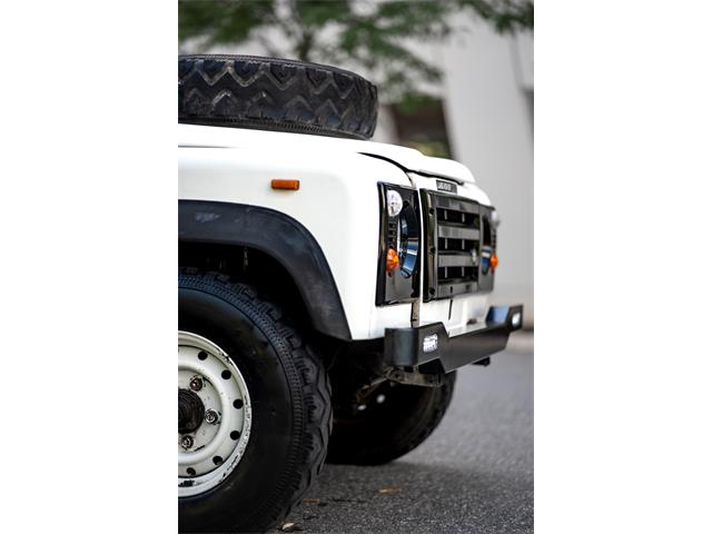 1991 Land Rover Defender 110 (CC-2101533) for sale in Boston, Massachusetts