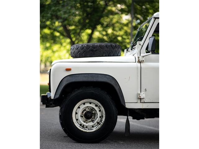 1991 Land Rover Defender 110 (CC-2101533) for sale in Boston, Massachusetts