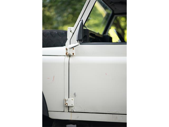 1991 Land Rover Defender 110 (CC-2101533) for sale in Boston, Massachusetts