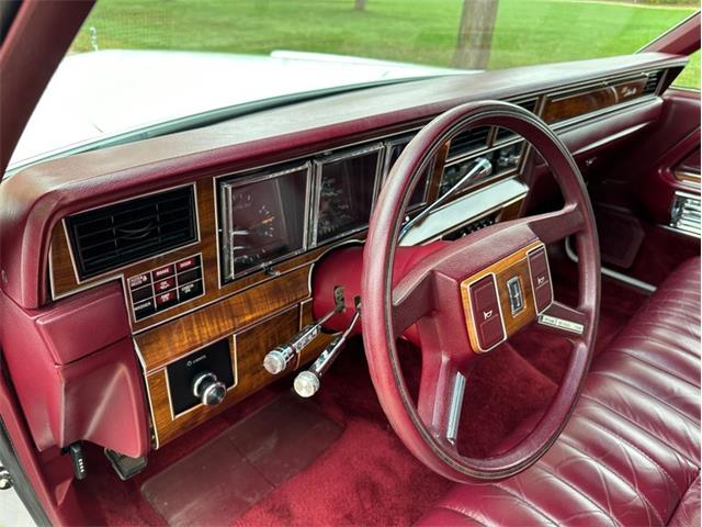 1989 Lincoln Town Car (CC-2101569) for sale in Shelby Township, Michigan