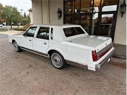 1989 Lincoln Town Car (CC-2101569) for sale in Shelby Township, Michigan