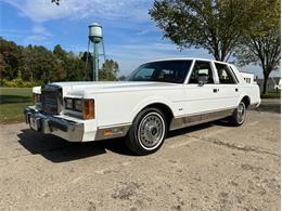 1989 Lincoln Town Car (CC-2101569) for sale in Shelby Township, Michigan