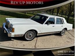1989 Lincoln Town Car (CC-2101569) for sale in Shelby Township, Michigan