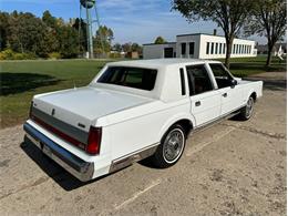 1989 Lincoln Town Car (CC-2101569) for sale in Shelby Township, Michigan