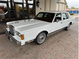 1989 Lincoln Town Car (CC-2101569) for sale in Shelby Township, Michigan