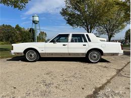 1989 Lincoln Town Car (CC-2101569) for sale in Shelby Township, Michigan