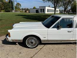 1989 Lincoln Town Car (CC-2101569) for sale in Shelby Township, Michigan