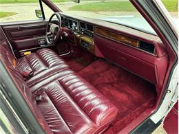 1989 Lincoln Town Car (CC-2101569) for sale in Shelby Township, Michigan