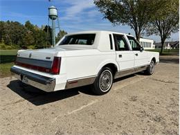 1989 Lincoln Town Car (CC-2101569) for sale in Shelby Township, Michigan
