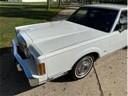 1989 Lincoln Town Car (CC-2101569) for sale in Shelby Township, Michigan
